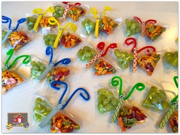 A fun idea for spring snacks for a classroom birthday or celebration! They look cute - and are on the healthier side of classroom snack options too!