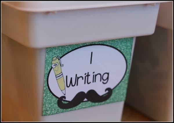 Learn some great tips for running a classroom library in your Kindergarten room!