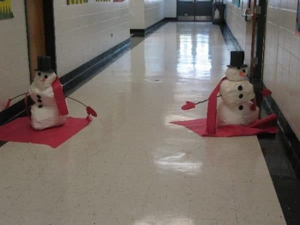 Guest blog post from Colleen at Teaching Heart with some ideas for Classroom Winter Party Fun!